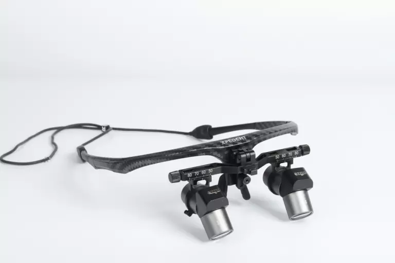 Xpedent Carbon X Loupe